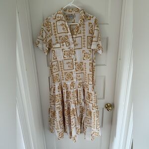 Urban Outfitters White and Gold Patterned Dress Size Small